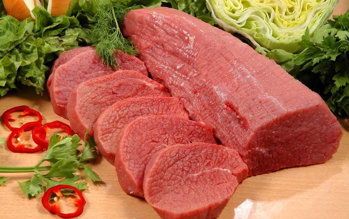 گوشت قرمز و پیری زودرس: چرا کاهش مصرف آن برای سلامتی و زمین حیاتی است