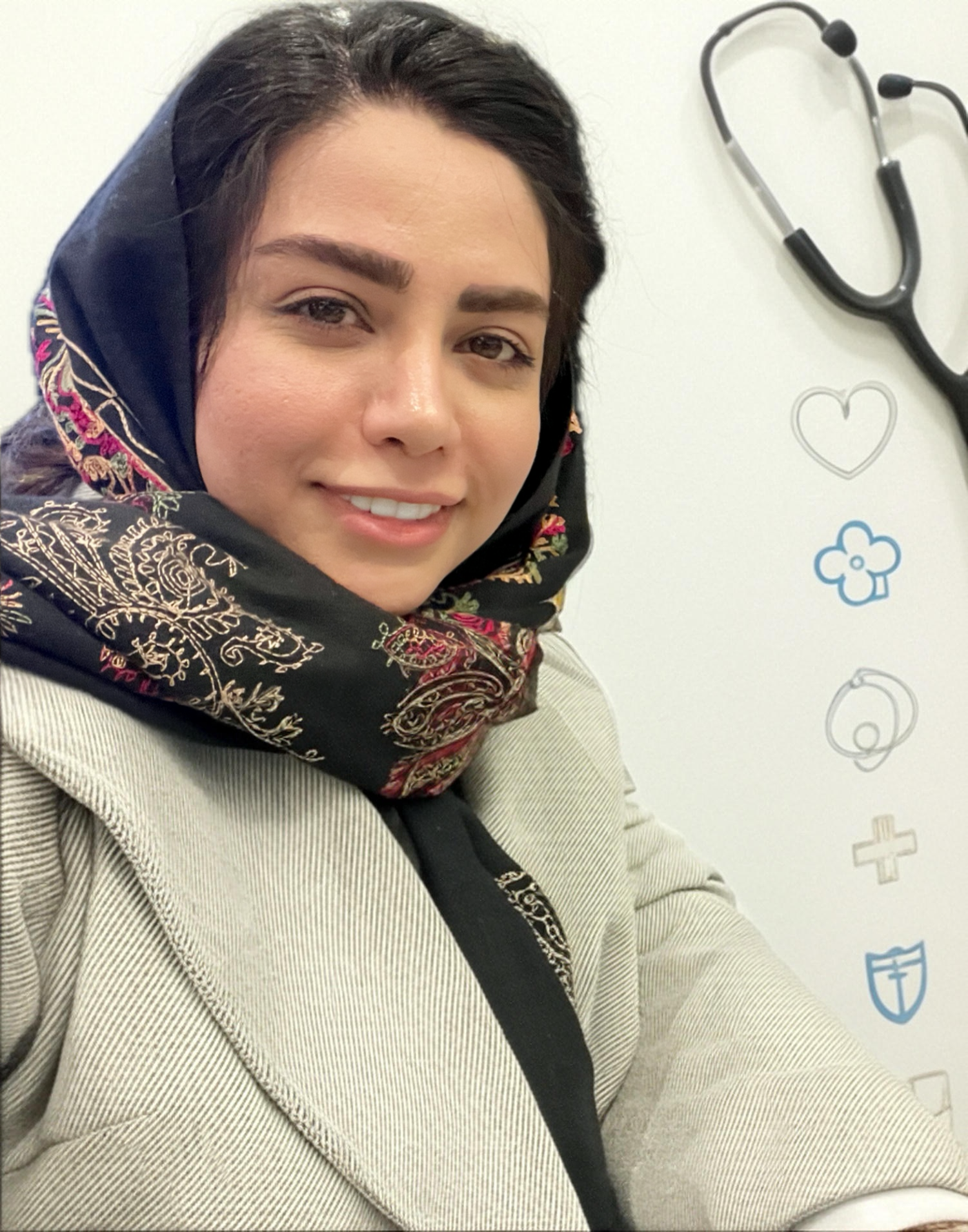 دکتر سارا فرخی مشاور ژنتیک