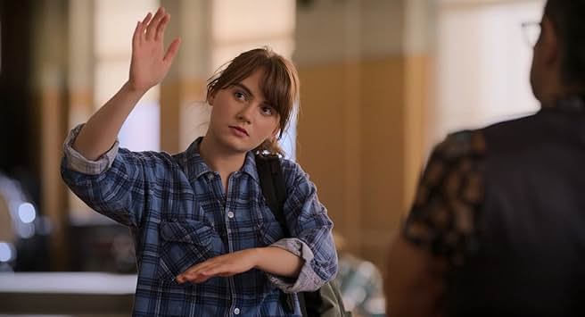 امیلیا جونز در نقش روبی