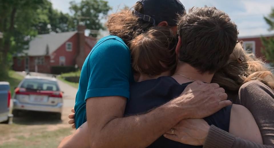 قشنگ معلومه که کارگردان‌ فیلم، خانوم هست! :)