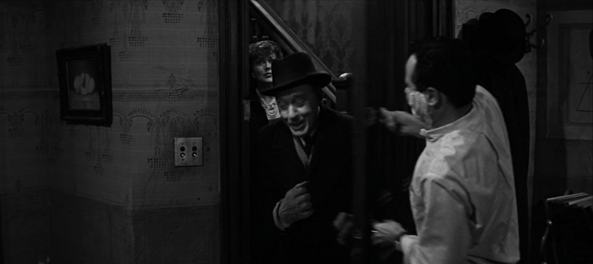 دری که برخلاف جهت همیشگی میچرخد