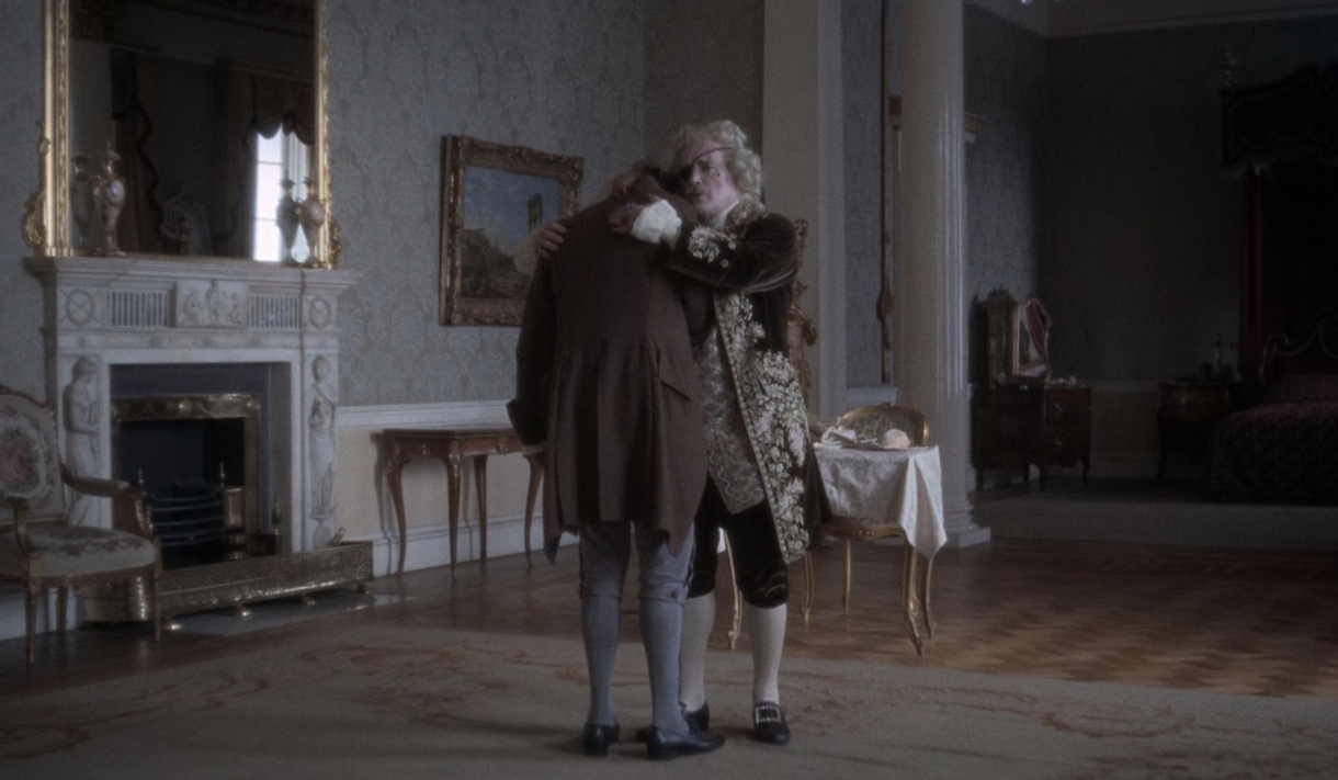 چند دقیقه پس از ورود ردموند به عنوان جاسوس