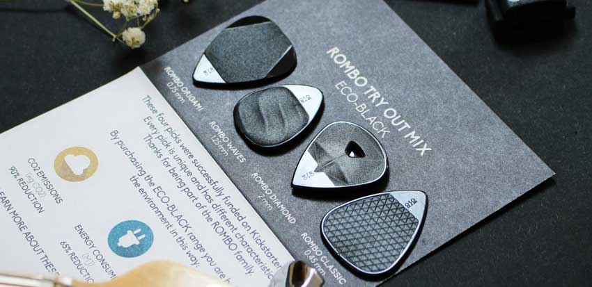 4 پیک گیتار با ضخامت های مختلف