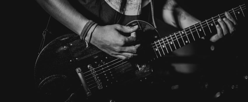 گیتاریست الکتریک