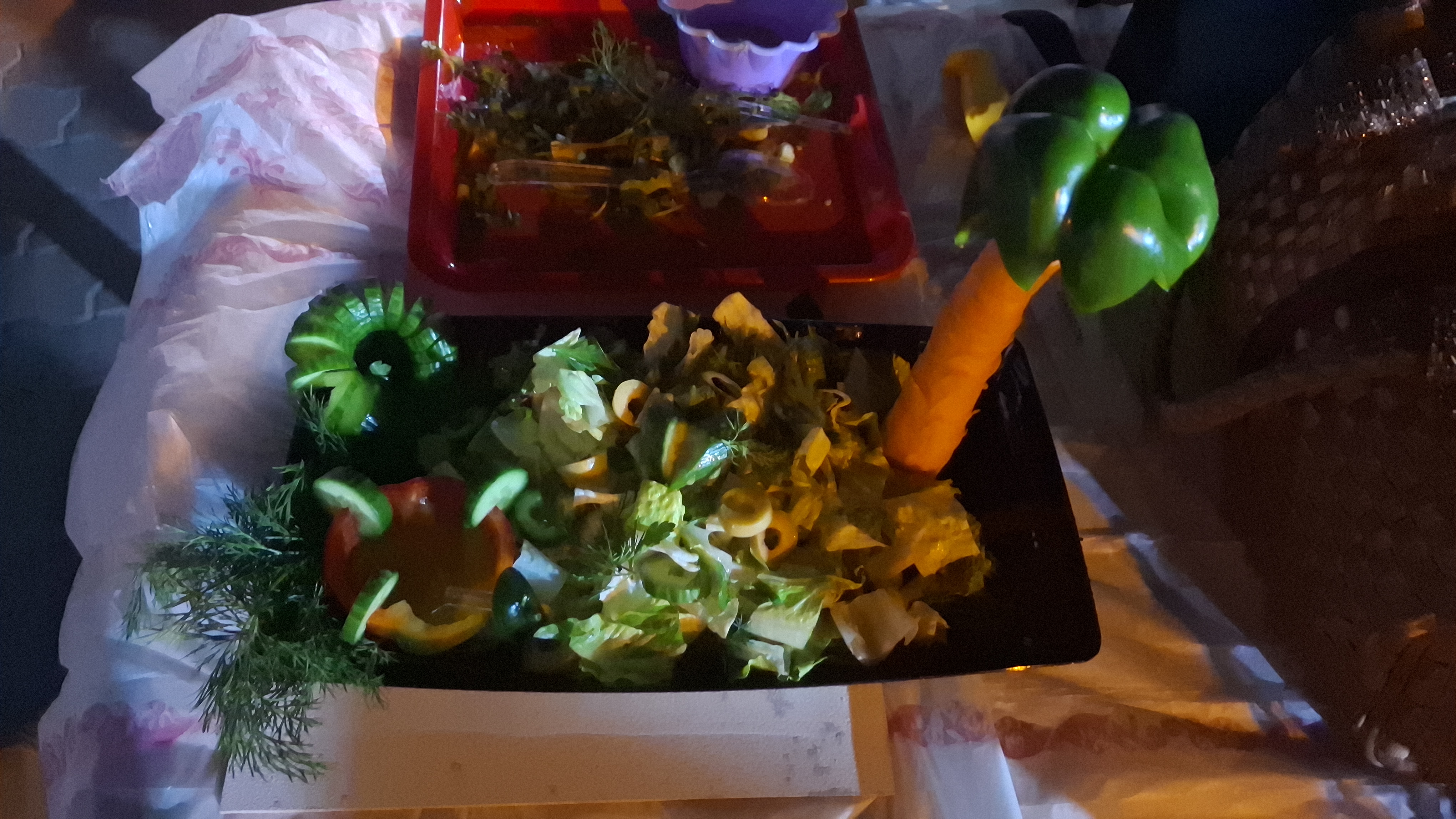 سالاد سبز جزیره ی من 1404/08/20