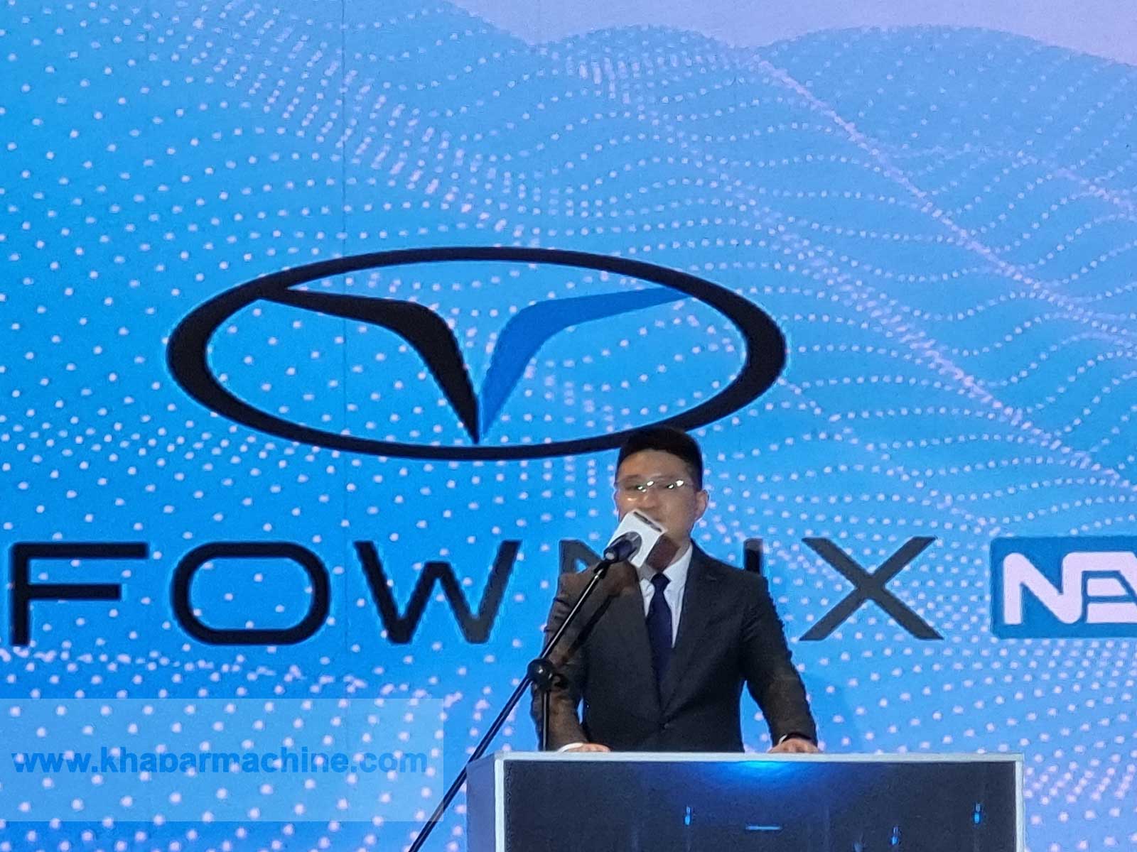 برند nev فونیکس