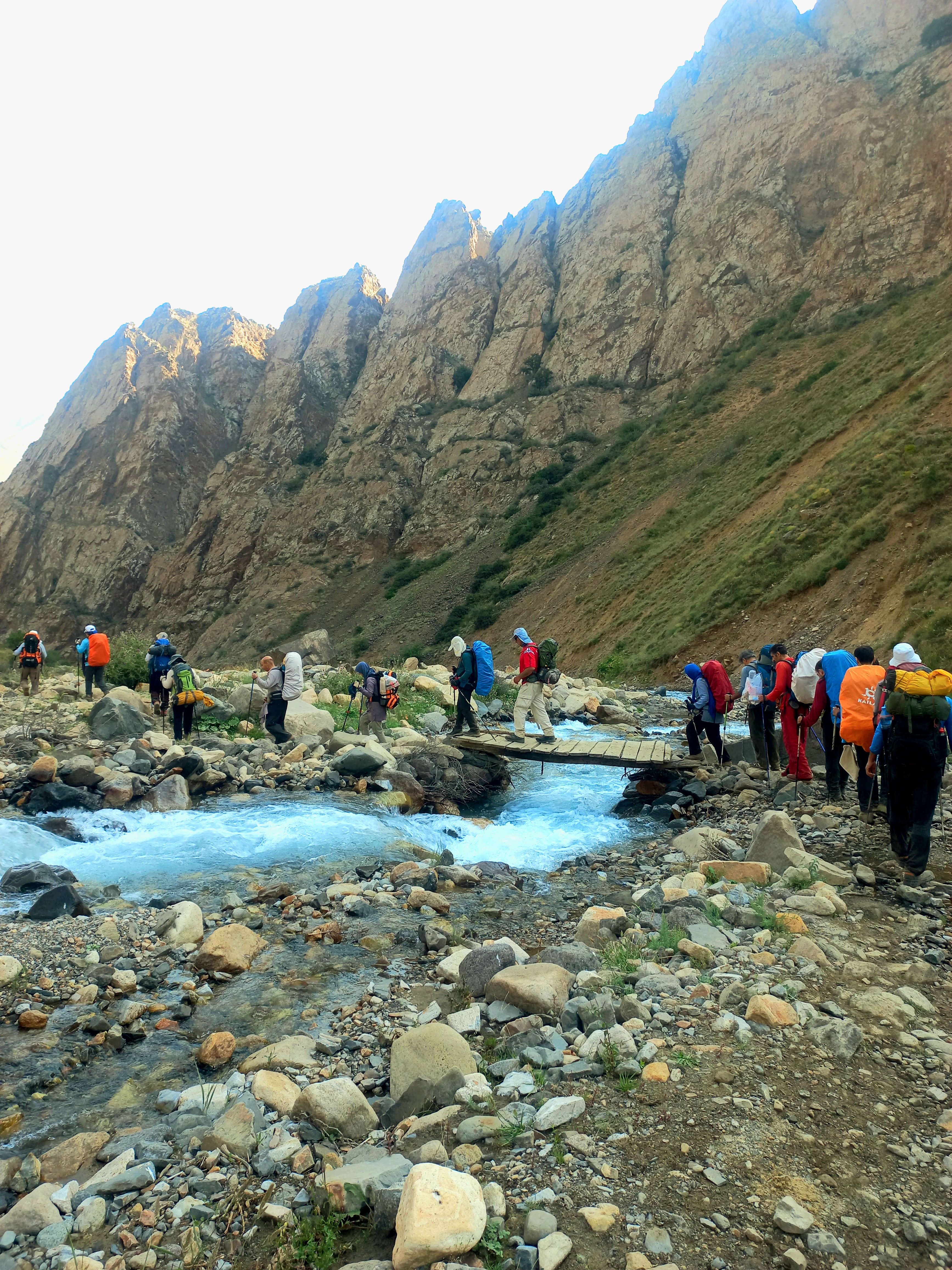 رود خانه سه هزار