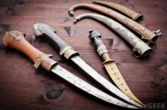 تصویری از چاقو ی مورد استفاده ی حشاشین