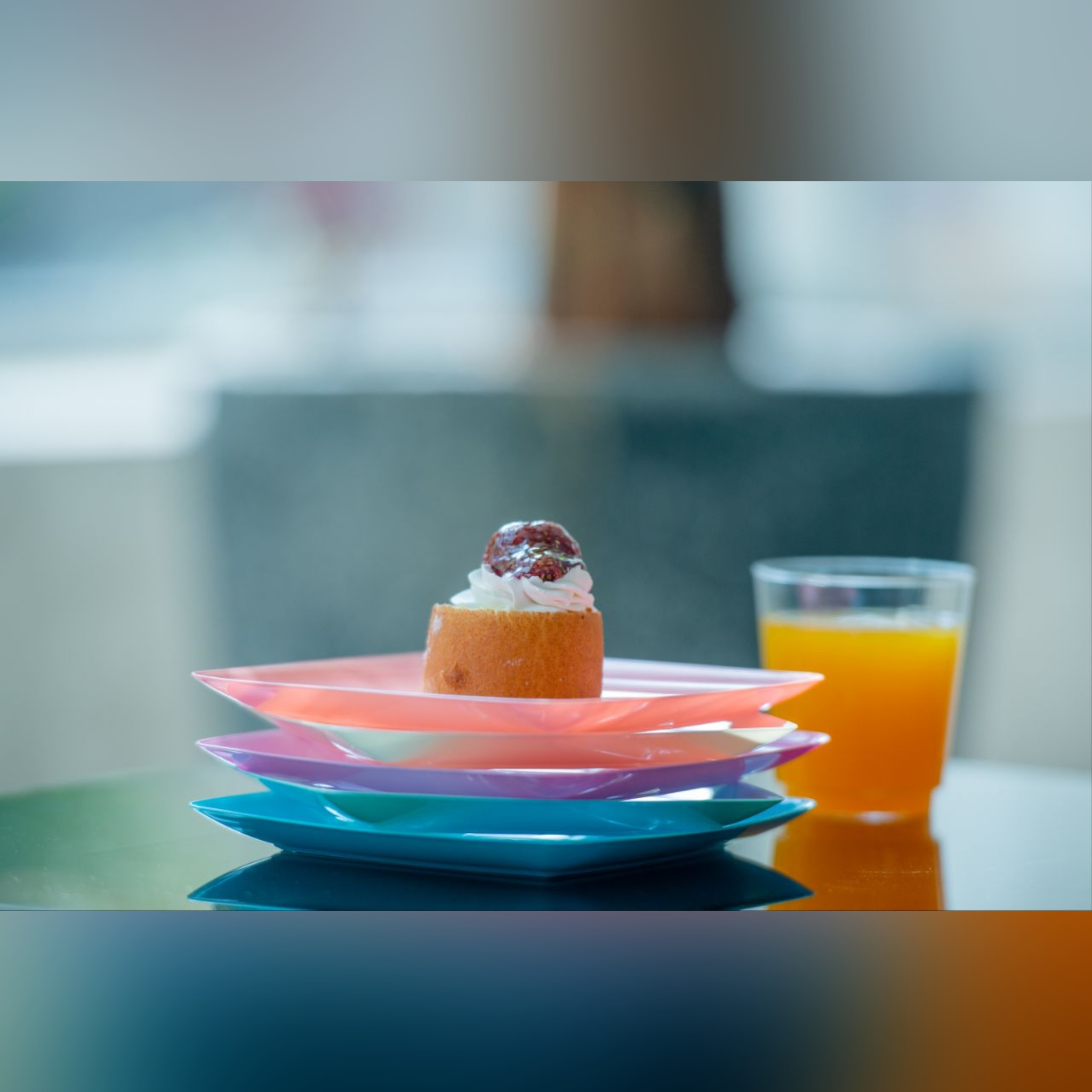 ظروف کریستالی یکبار مصرف