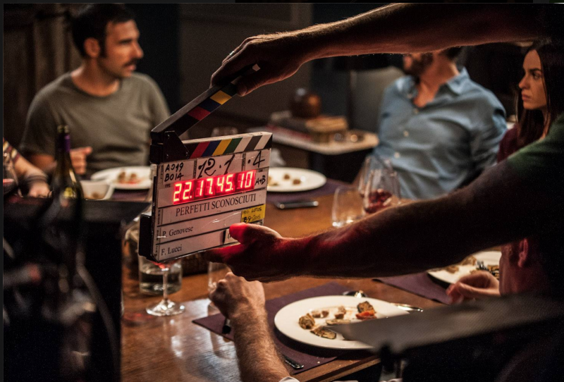 استراحت بین دو نیمه