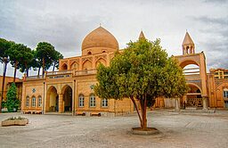 ⛪ کلیسای وانک اصفهان | نگین ارامنه در جلفای اصفهان ✨🏛️