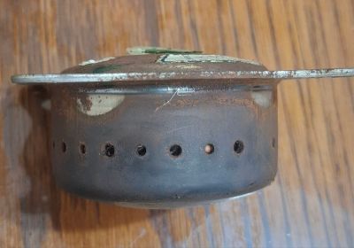 گاز از این سوراخها خارج میشود.