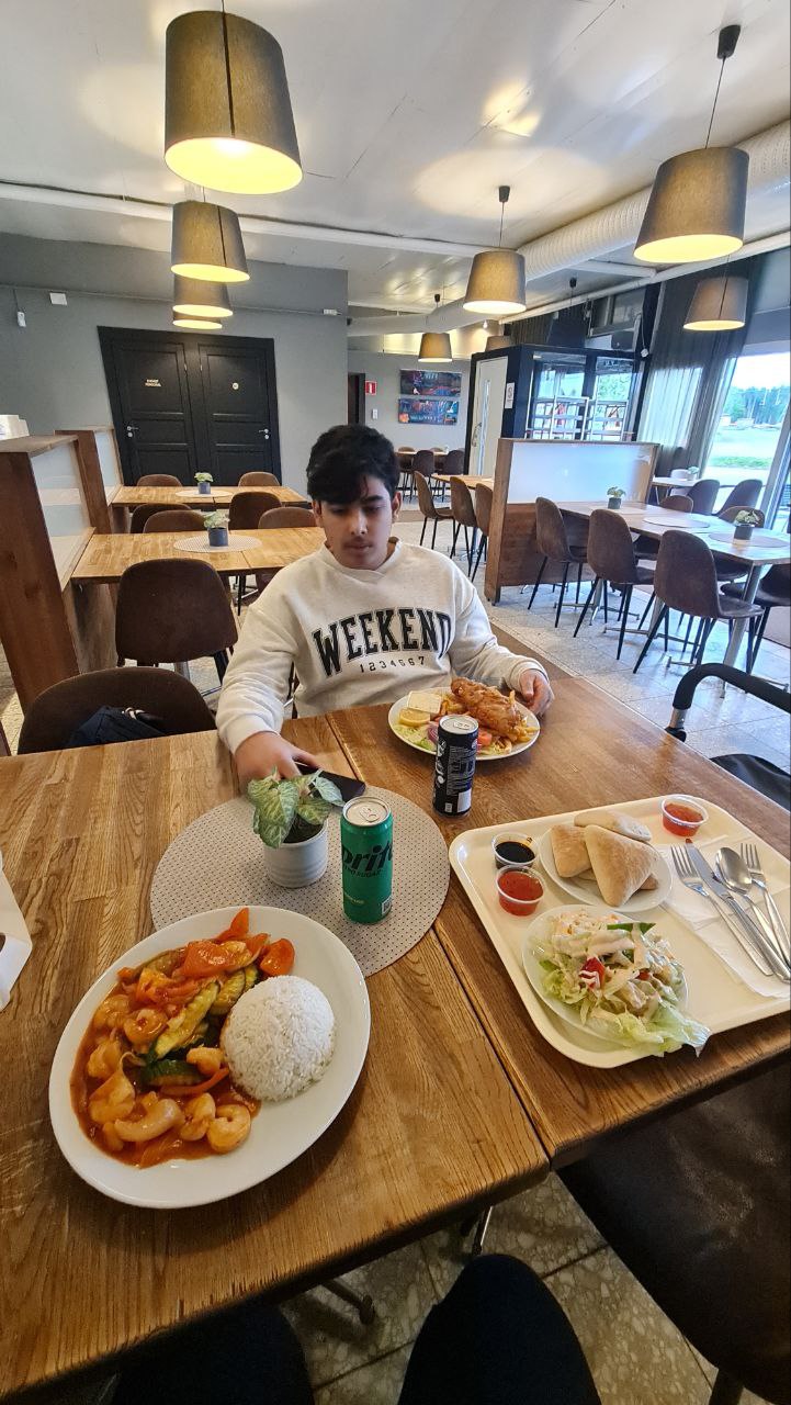 نوش‌جان باباییی😍😍😍😍