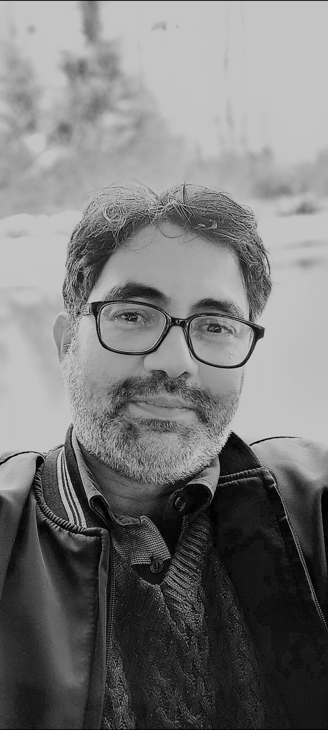 منوچهر هاشمی ملقب به بوف - شاعر و فلسفه نویس