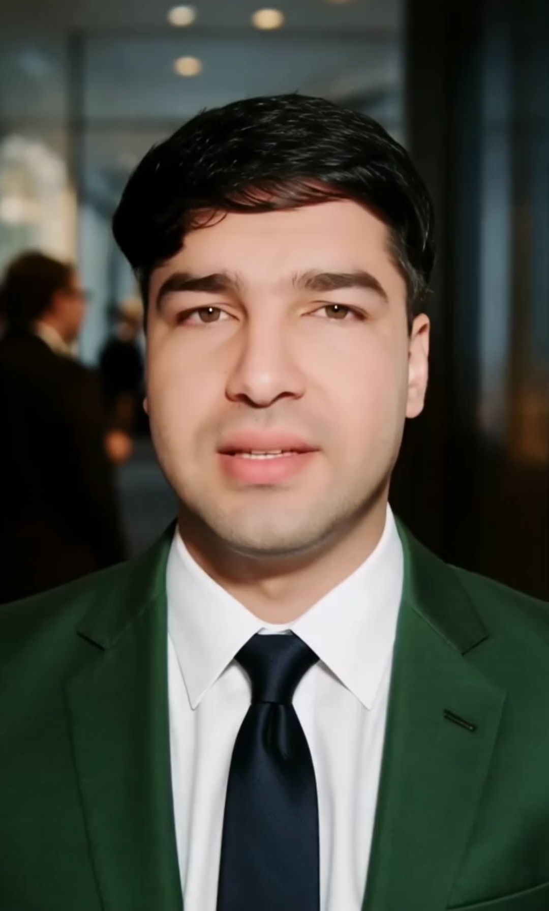 حسین هادی پور