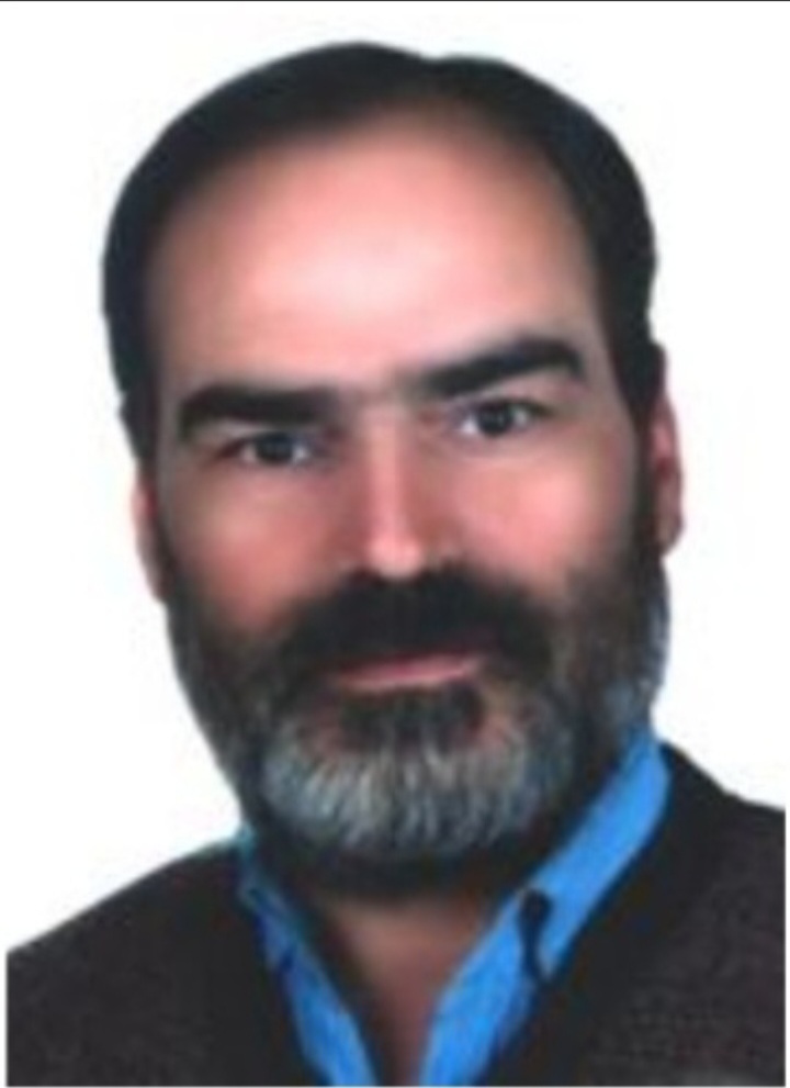 محمود صالحی راد | نظریهپرداز سیستم فکری و خالق منشور ۳۲ سیر حیات مطلق (استاد مشاور راد).