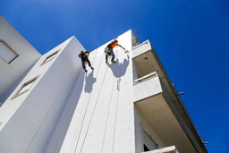 آب بندی نما،پیچ و رولپلاک نما: اهمیت انجام آن