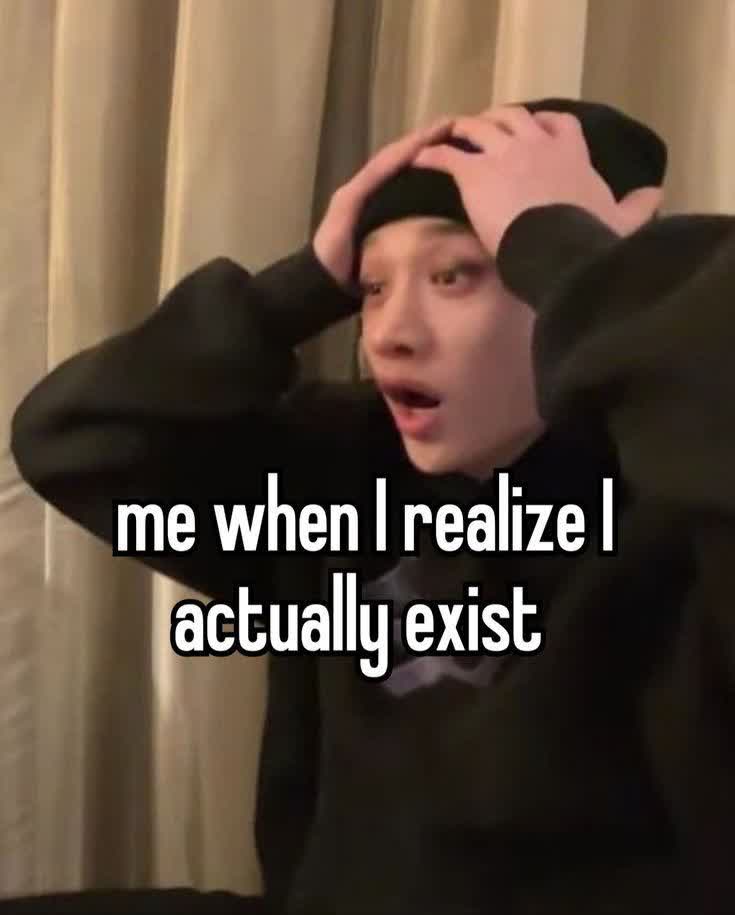 کاملا رندوم