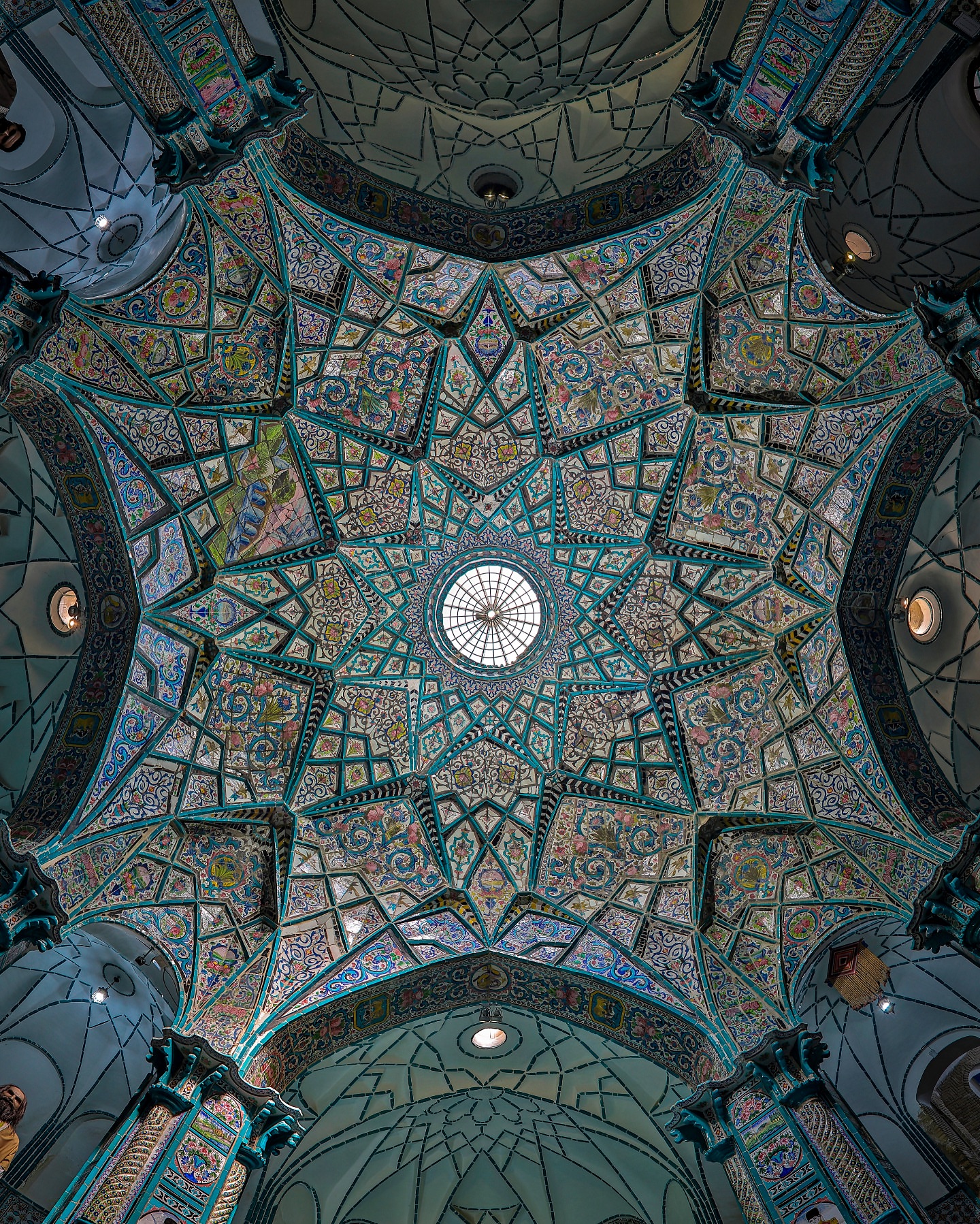 حمام چهار فصل اراک