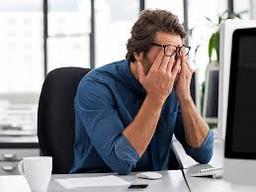 احساس خستگی می‌کنید؟ | راهکارهای ساده برای رفع خستگی و افزایش انرژی در طول روز