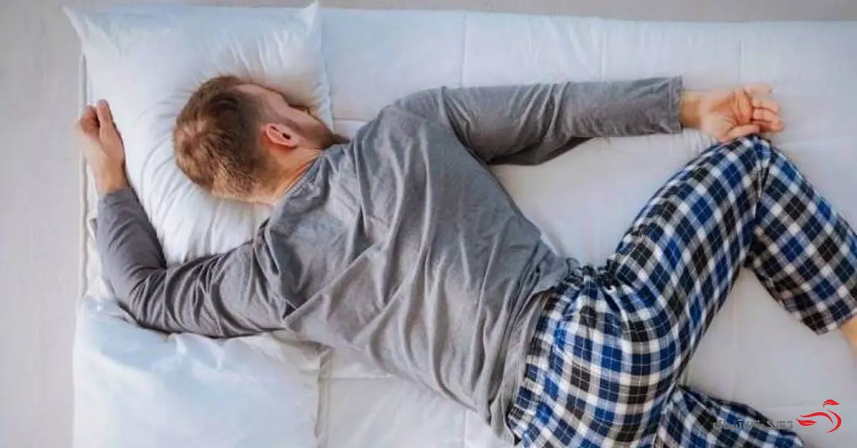 خوابیدن روی تخت بهتر است یا زمین؟