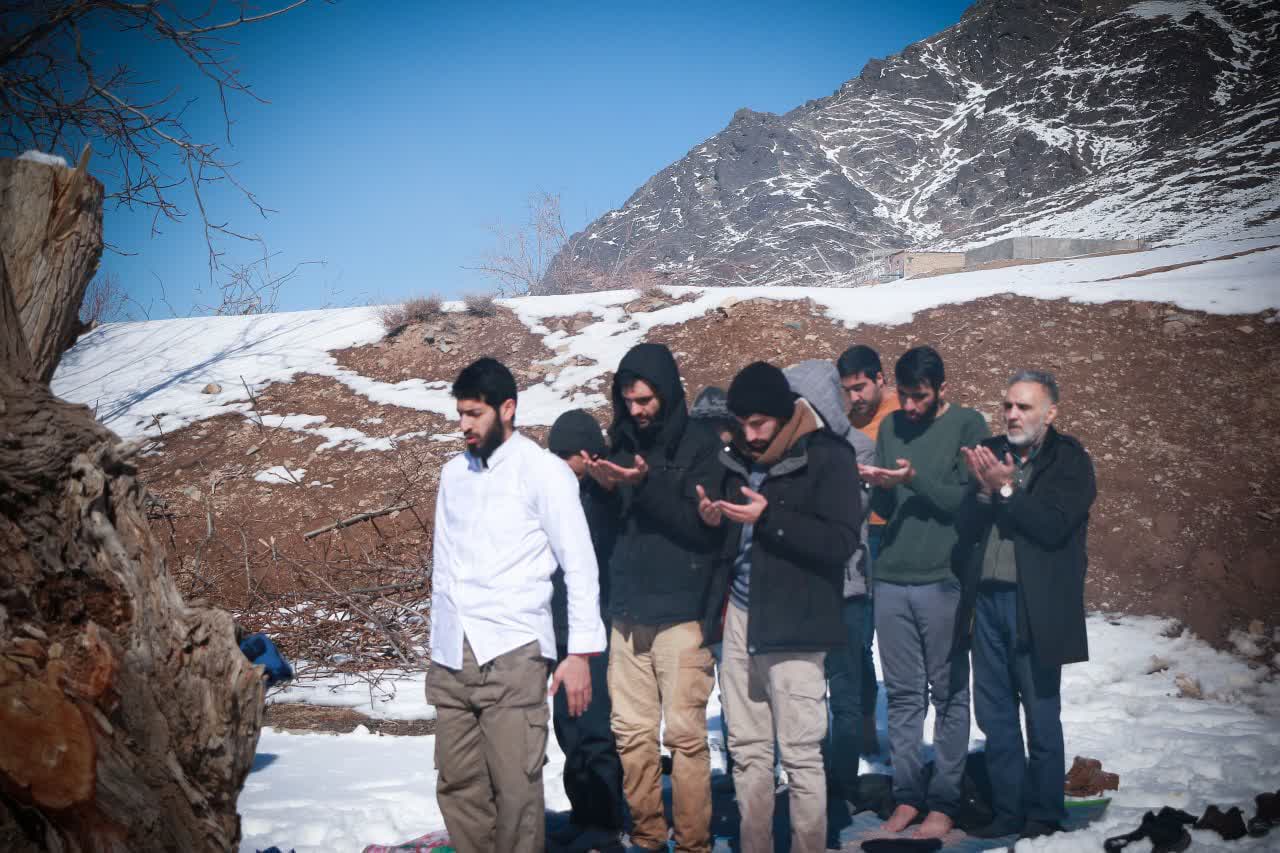 شهید امیرحسین حسنی اقتدار و نماز اول وقت