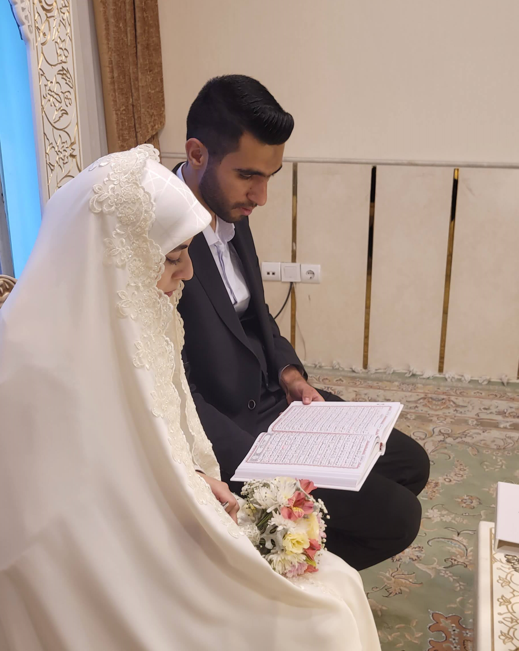 عقد شهید امیرحسین حسنی اقتدار در حرم حضرت معصومه (س) | 10 مهر 1402