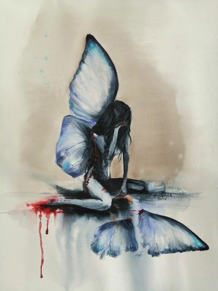 گاهی آنقدر زخمی میشوی که حتی پرواز هم درد میگیرد ؛ نه سقوط می‌کنی و نه اوج میگیری ، تنها با بال هایی خسته ادامه می‌دهی !