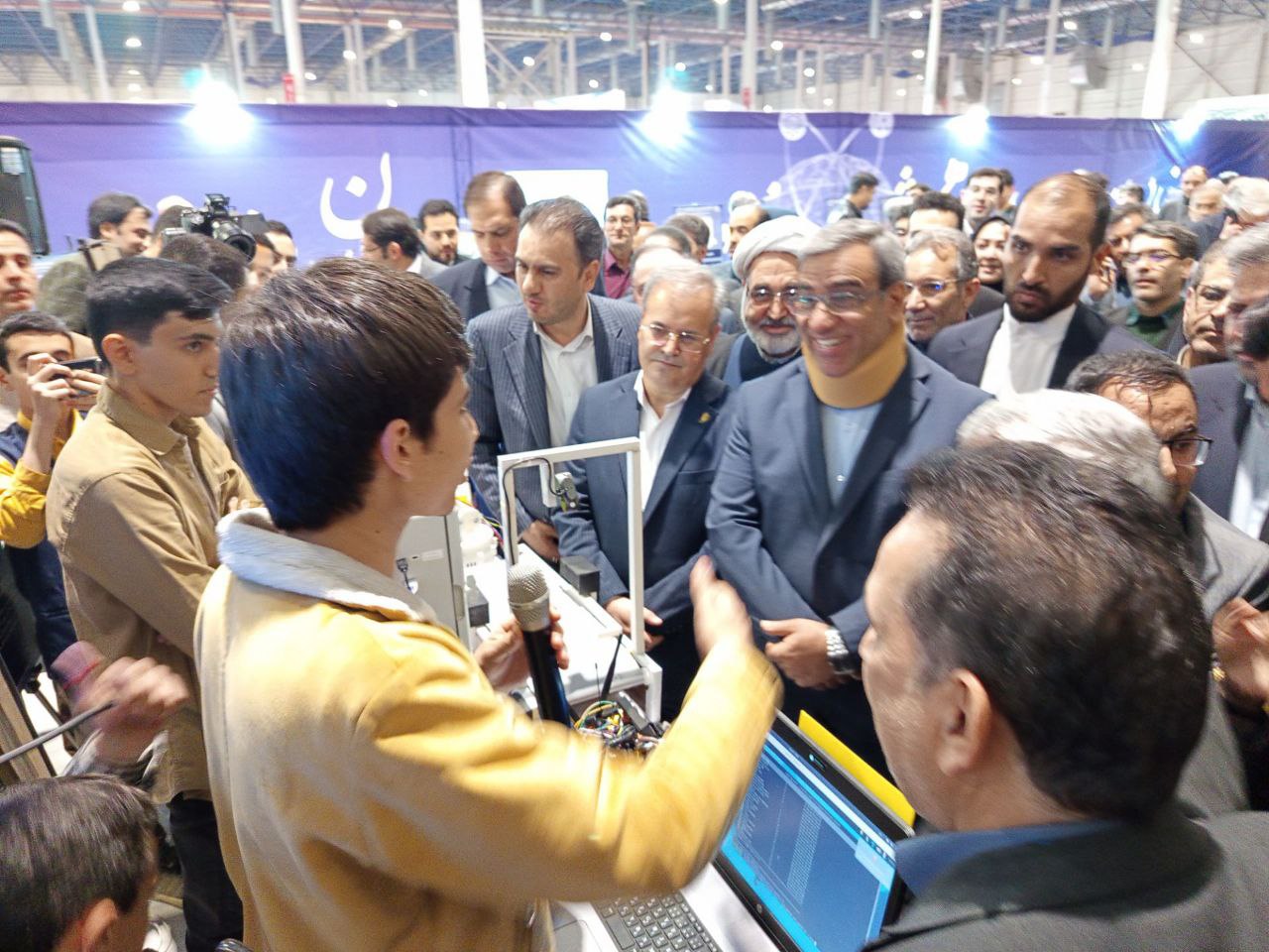 رونمای طرح پژوهشی برتر استان خراسان رضوی در نمایشگاه بین المللی مشهد مقدس