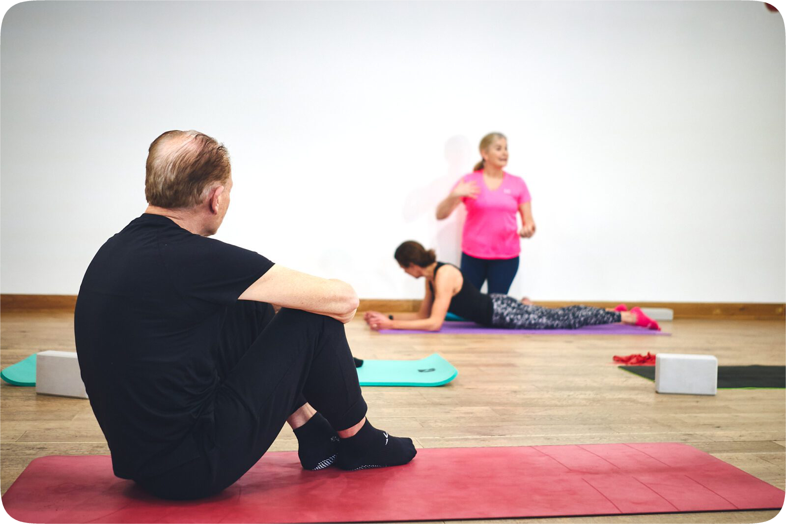 پیلاتس چیست و چرا برای همه ضروری است