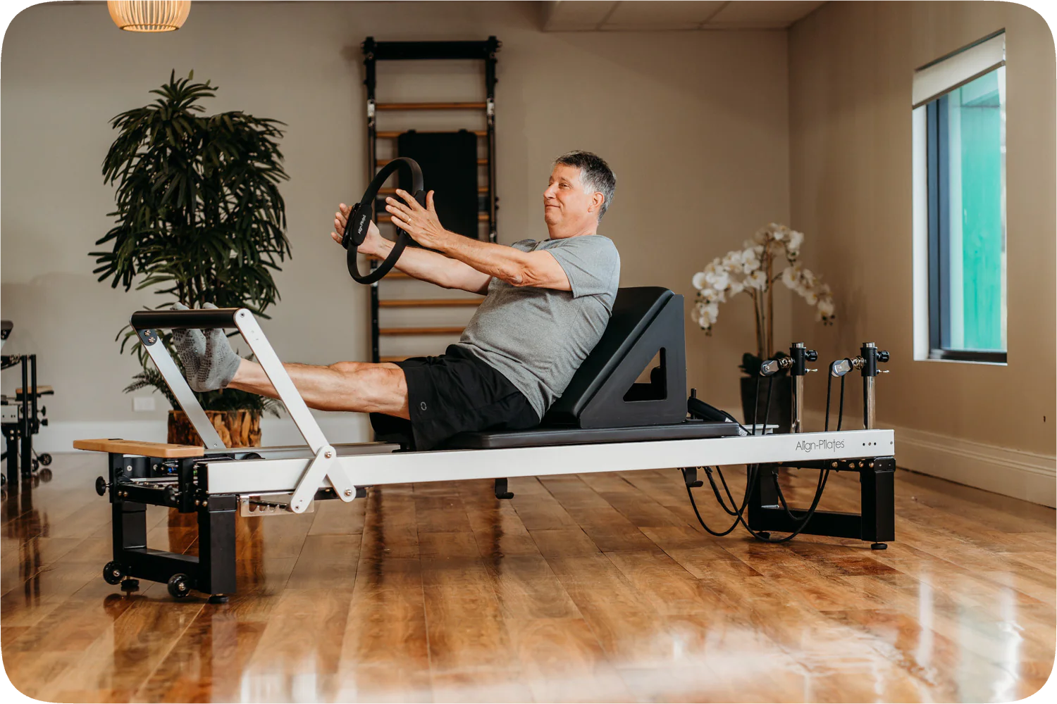 پیلاتس با دستگاه