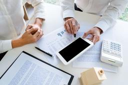 بهترین مشاور مالیاتی؛ چرا انتخاب درست حیاتی است؟