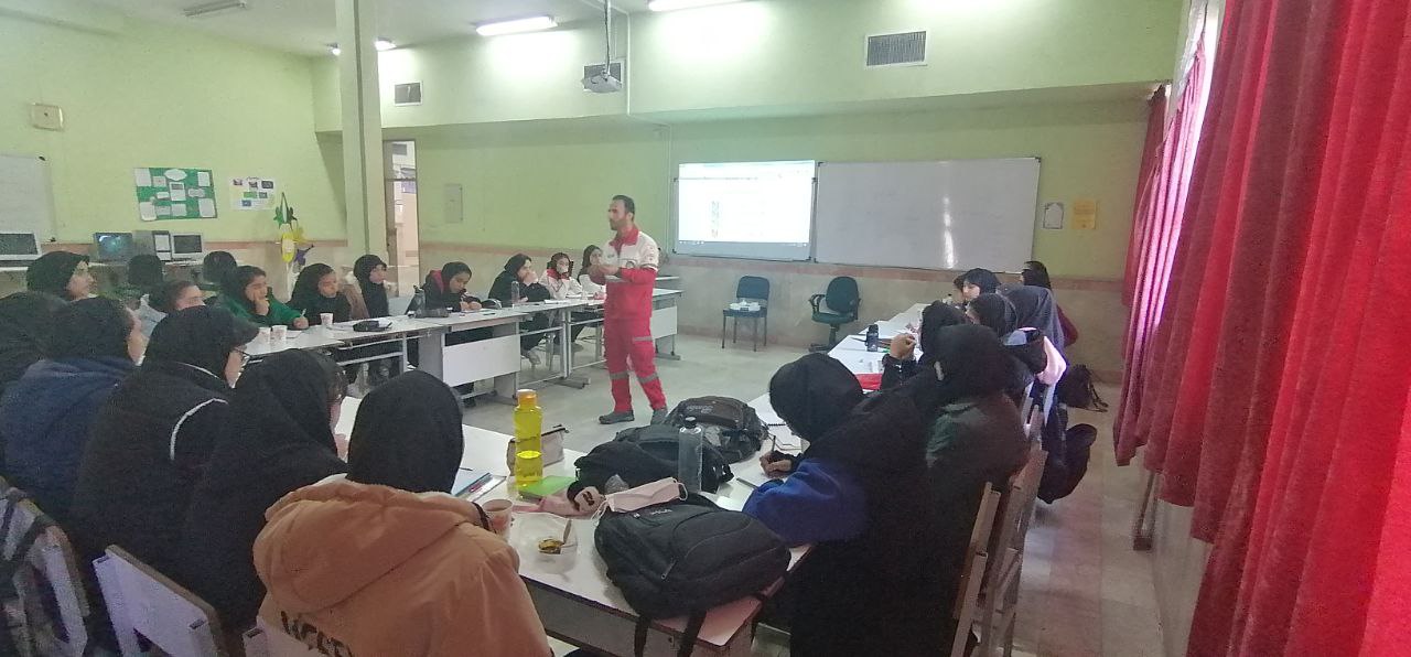 دبیرستان المهدی