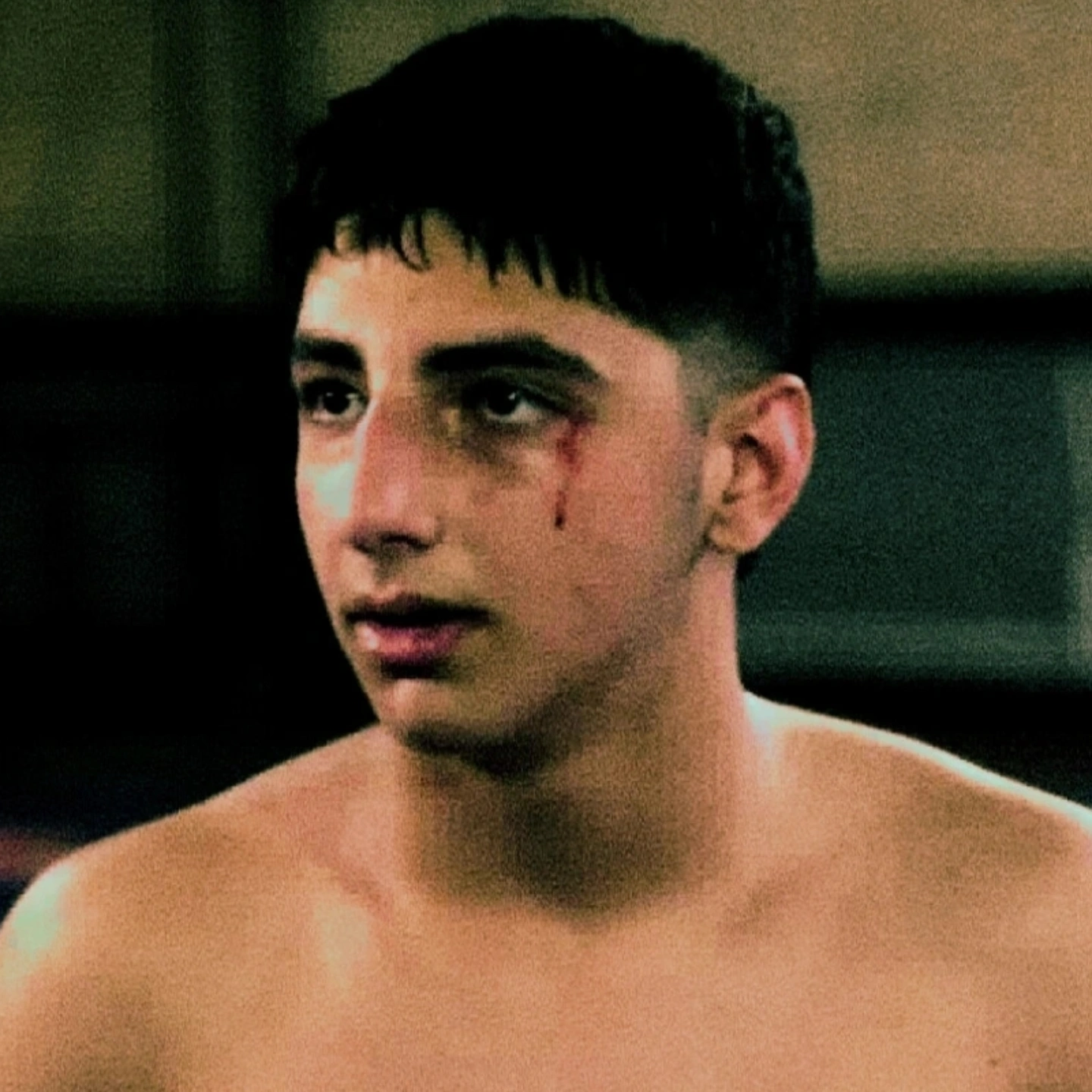 امیر محمد نعمت پور کشتی گیرفرنگی کار نونهال اهل لرستان کوهدشت 14 ساله آینده کشتی لرستان این ورزشکار به گفته خودش ورزش های همه چیز بیشتر دوست داره و عاشق فعالیت های بدنیه و آرزوش اینه که مدال طلای المپیک رو به خانواده تقدیم کنه