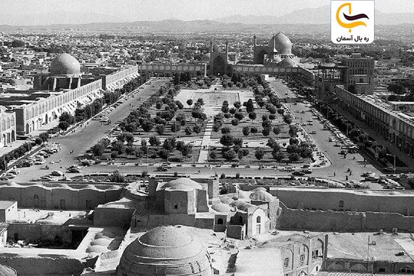 تصویری قدیمی میدان امام اصفهان
