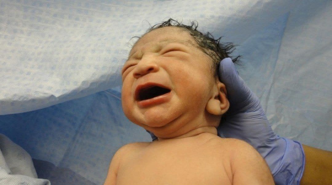 گریه کردن و زنده بودن