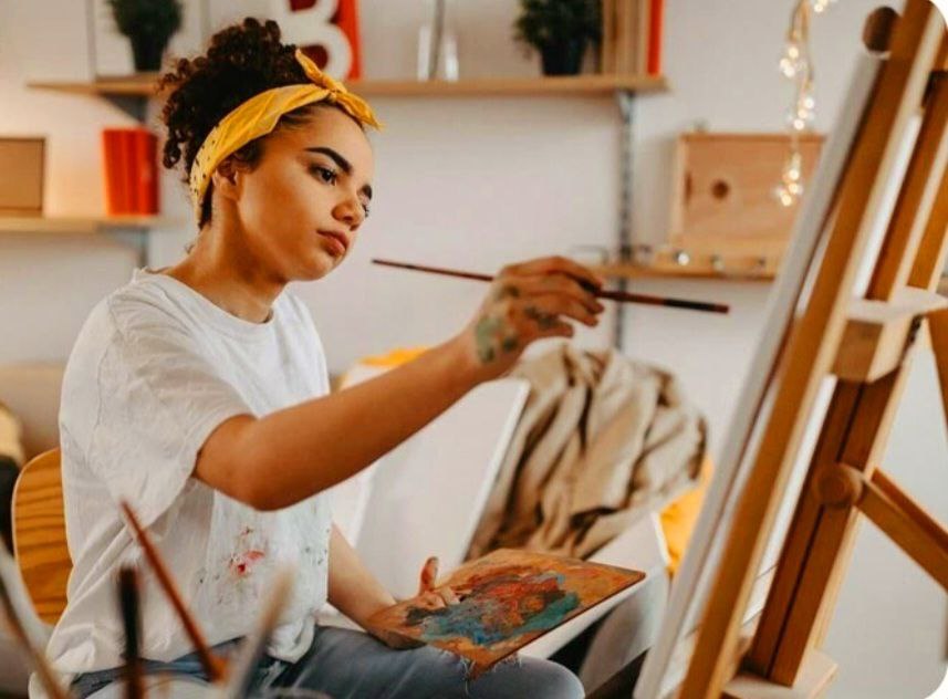 فقط نقاشی بکش.