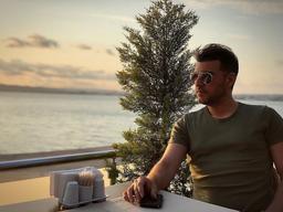 بیوگرافی باربد بابایی مجری معروف تلویزیون