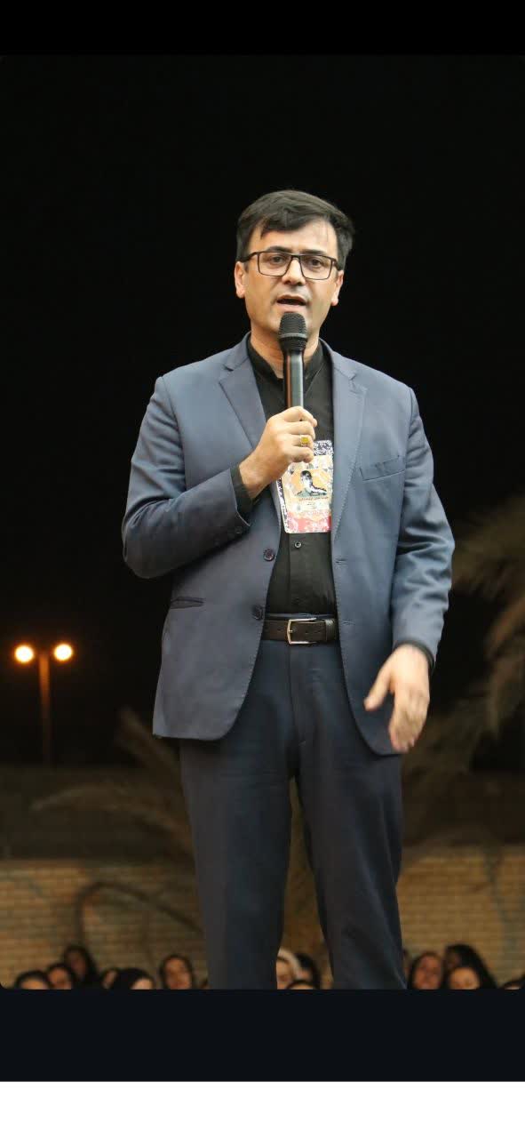 معرفی علیرضا خلیلی