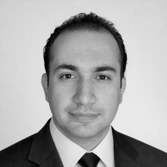 علیرضا کاظم زاده