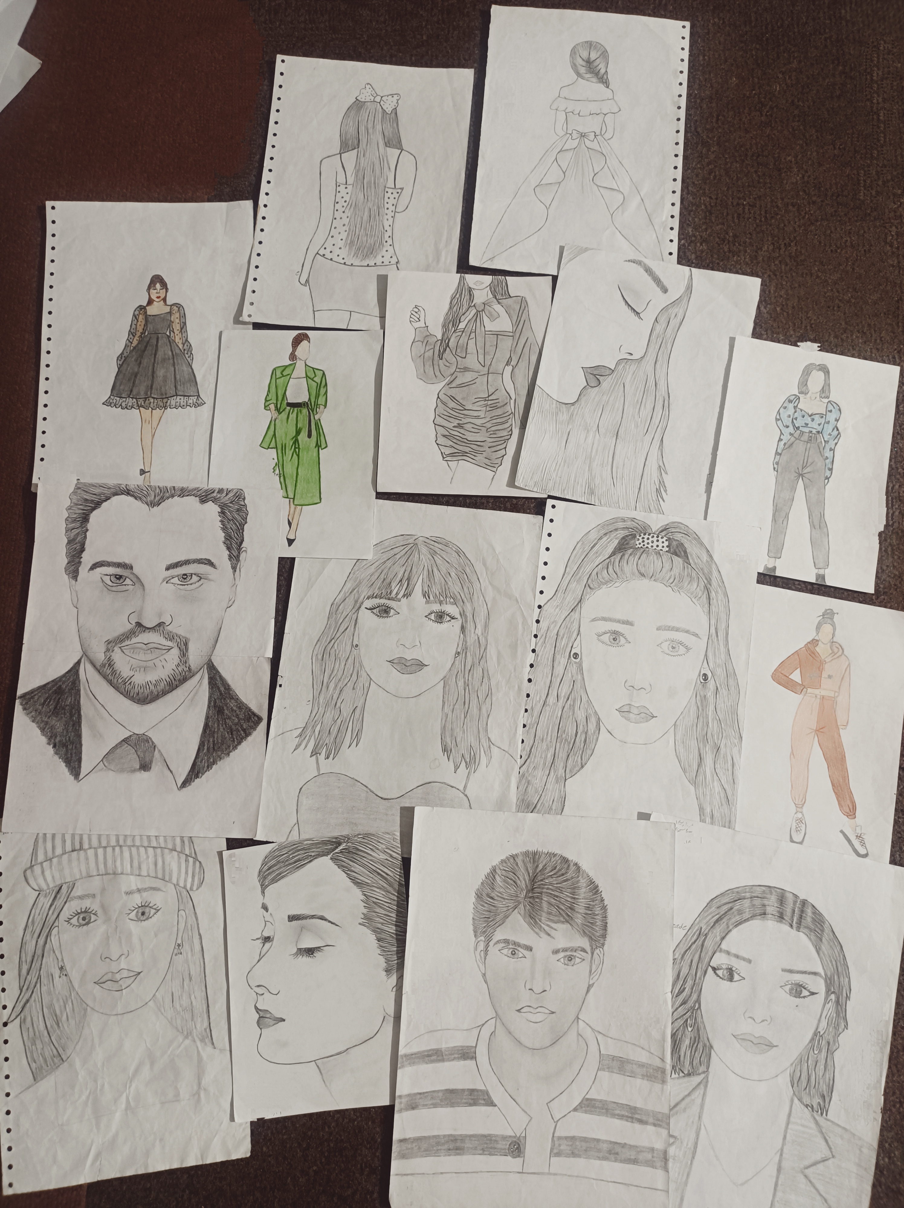 تعداد اندک شماری از نقاشی هام