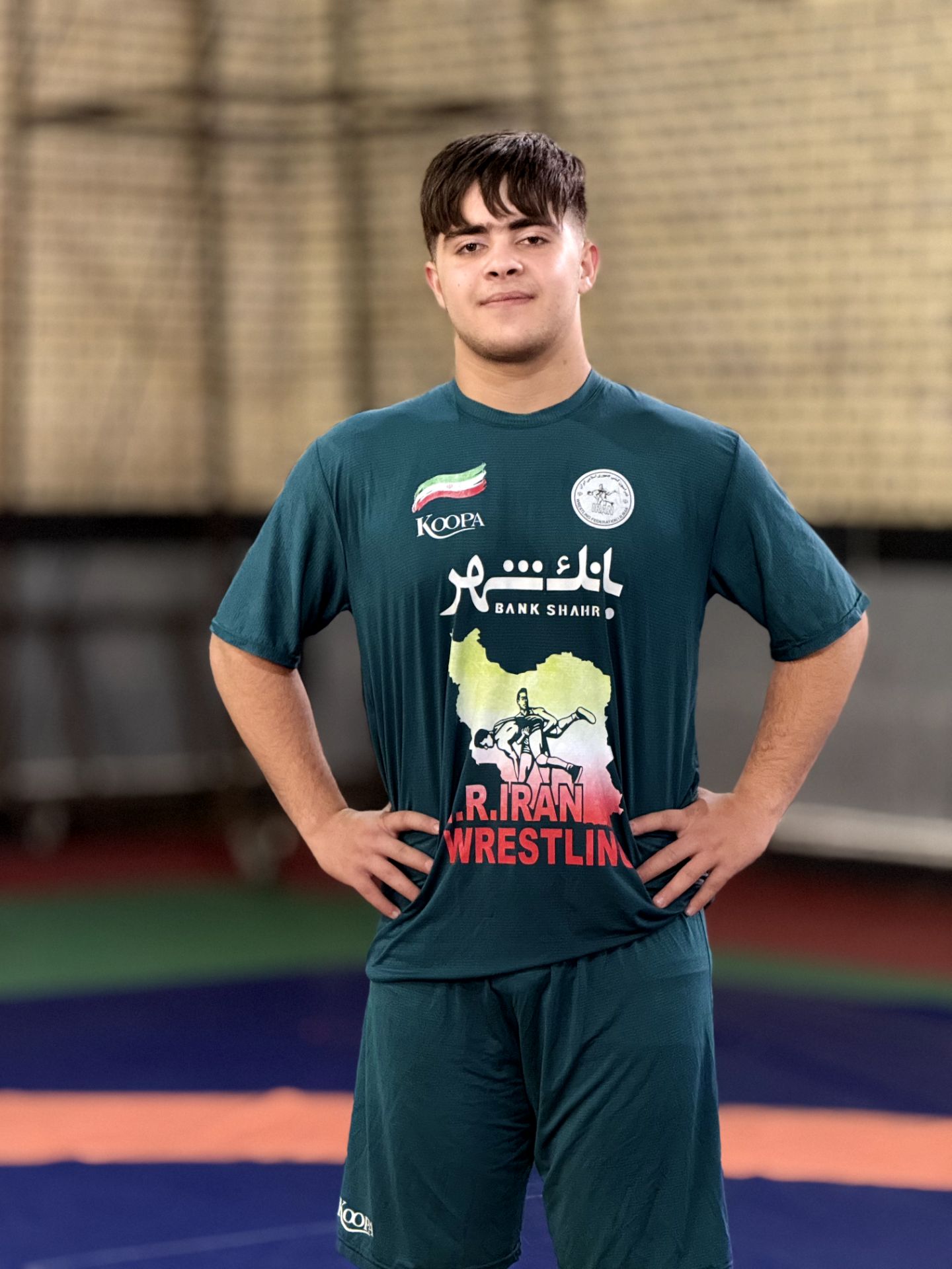 یاسین زارعی کشتی گیر قدرتمند فرنگی کار لرستانی است که در دسته وزنی 77/82کیلو گرم به مسابقات میپردازد در آینده ای نه چندان دور او به یکی از چهره های خوش آتیه کشتی کشور تبدیل میشود آرزوی موفقیت برای این دلاور لرستانی