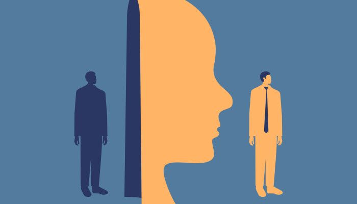 «پارادوکسِ نقاب و معنا: تحلیل ساختاری و پویشی هویت در فضای درمان»