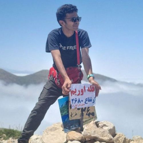 سینا پویا