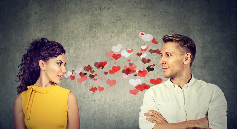 نقش تعریف و تمجید در حفظ و تداوم عشق عاشقانه