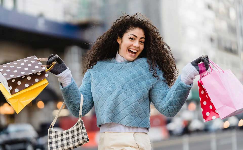 ریشه‌ها و دلایل روانی پول خرج کردن