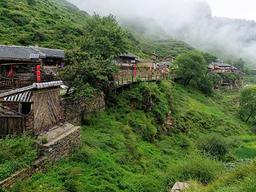 عجیب‌ترین معبد جهان در چین