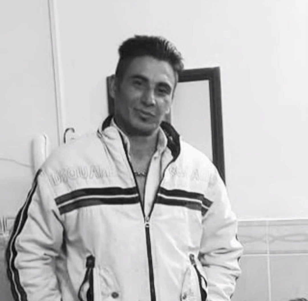 پرویز حیدری زادگاه زنجان درسال 91 به علت بالاترین پرونده قانونی دستگیر شد و به حبس محکوم شد. سال ها بعد اف خورد و آزاد شد . پرویز حیدری شناخته شده با اسم مستعار پرویز قلندر