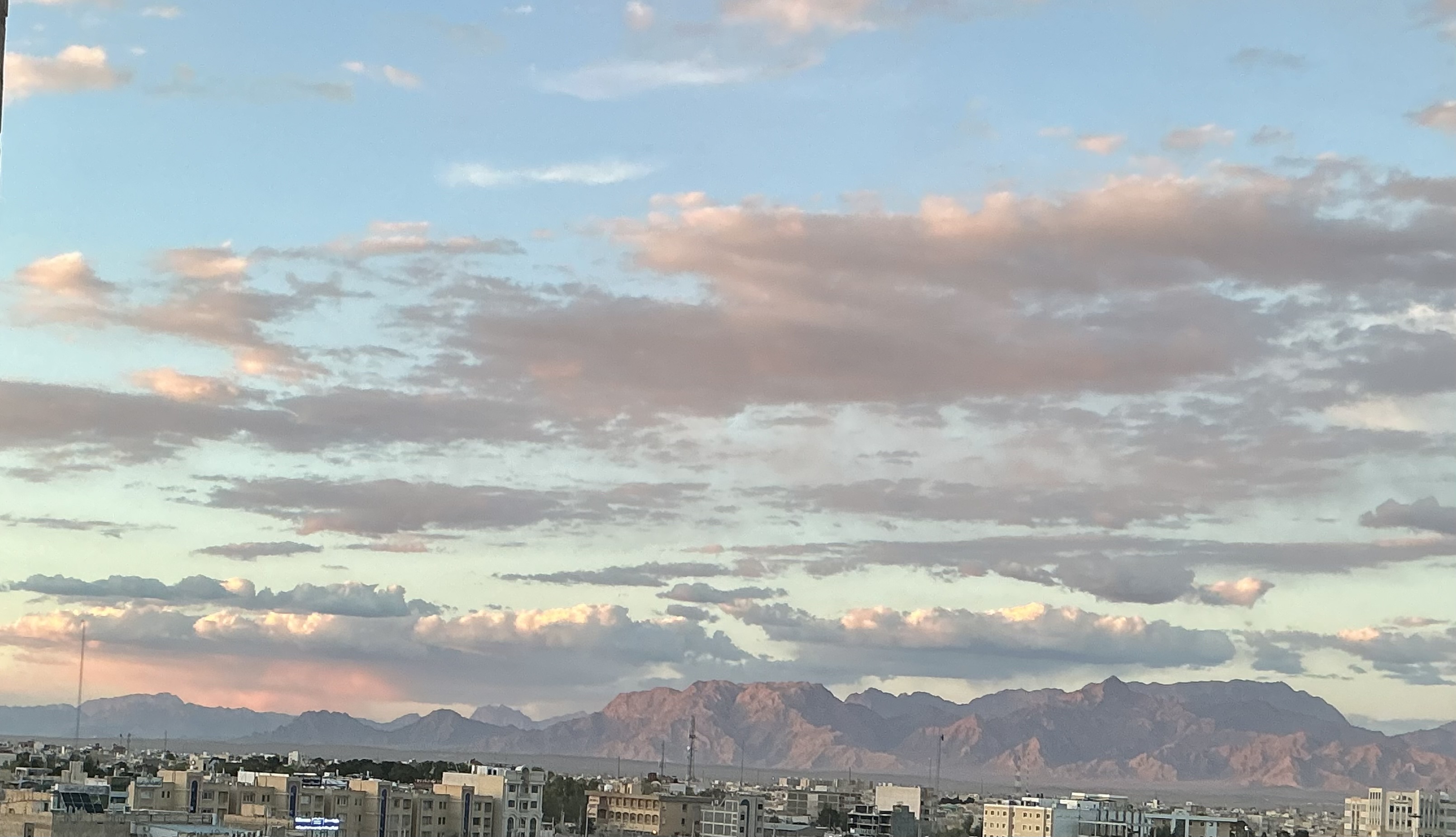 آسمون جنگ نمیشناسه ها…(: