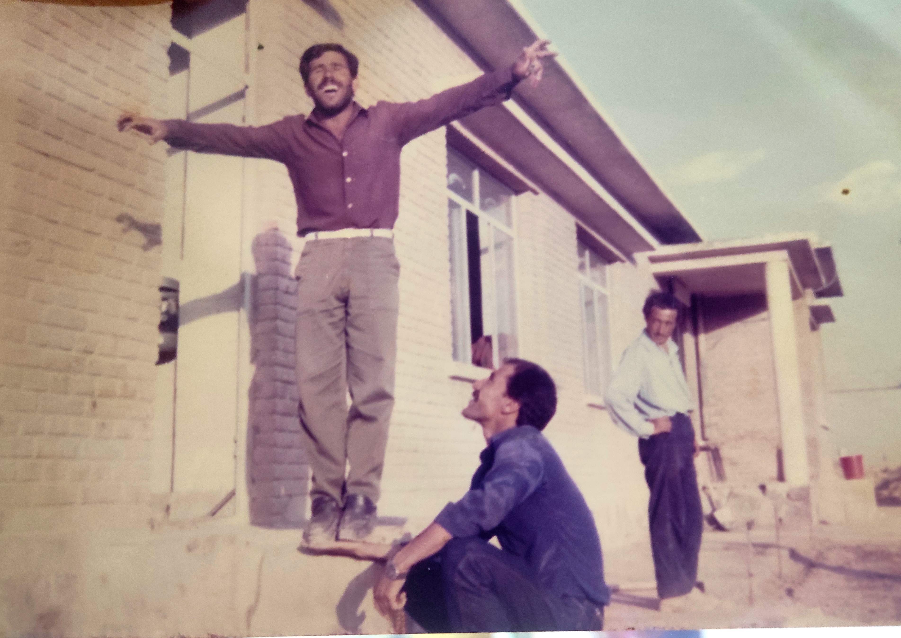 مشخصه که اینجا میخواسته پرواز کنه